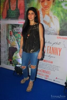 finding-fanny-successmeet-photos-hot-images-hd-01