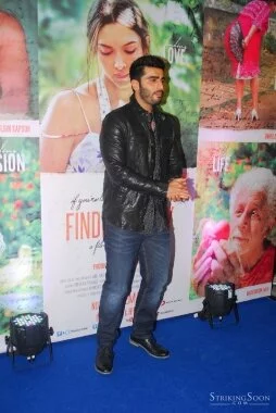 finding-fanny-successmeet-photos-hot-images-hd-09