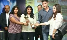 mahesh-babu-at-idea-students-awards-photos-18