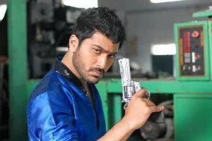 Sharwanand a mobile thief