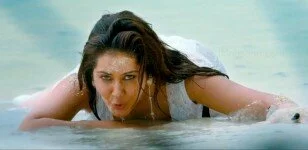 actress-rashi-khanna-joru-movie-hot-images